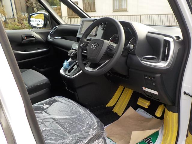 ヴォクシー S-G 車椅子2脚仕様 ウインチ 両側電動スライドドア リアヒーター キーフリー(15枚目)