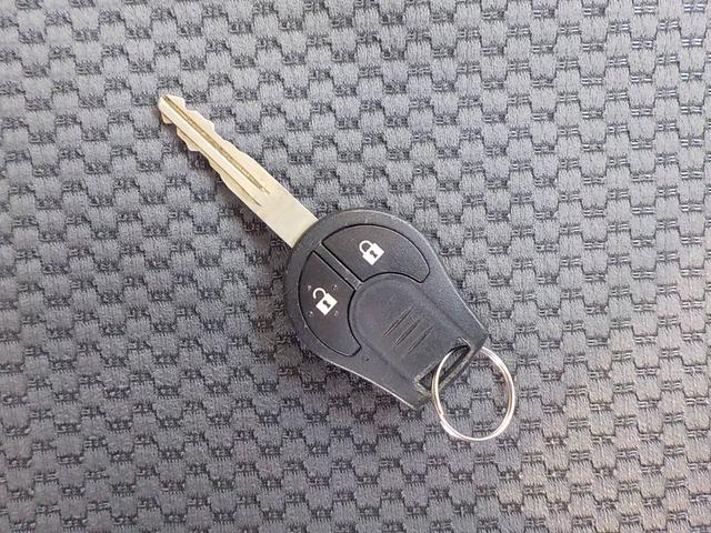 ＮＶ３５０キャラバンバン 　チェアキャブＤタイプ　車椅子４脚仕様　ドラレコ　バックカメラ　キーレス（6枚目）