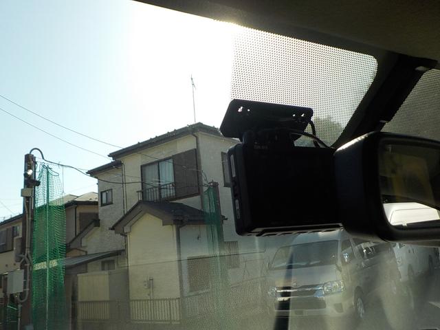 ＮＶ３５０キャラバンバン 　チェアキャブＤタイプ　車椅子４脚仕様　ドラレコ　バックカメラ　キーレス（7枚目）