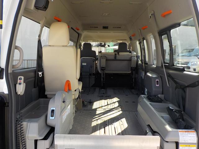 ＮＶ３５０キャラバンバン 　チェアキャブＤタイプ　車椅子４脚仕様　ドラレコ　バックカメラ　キーレス（11枚目）