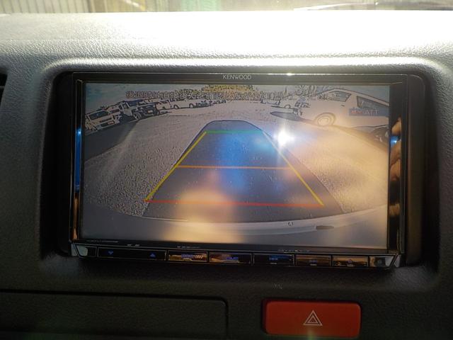 レジアスエースバン 　ウェルキャブＢタイプ　車椅子２脚仕様　衝突軽減ブレーキ　横滑り防止装置　ナビ（6枚目）