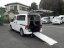 ＮＶ２００バネットバン 　車椅子２脚仕様　リアクーラー　電動ウインチ　電動固定装置付　キーレス（5枚目）