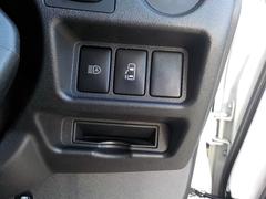 ��¦��ư���饤�ɥɥ��դ��Ǥ� 7