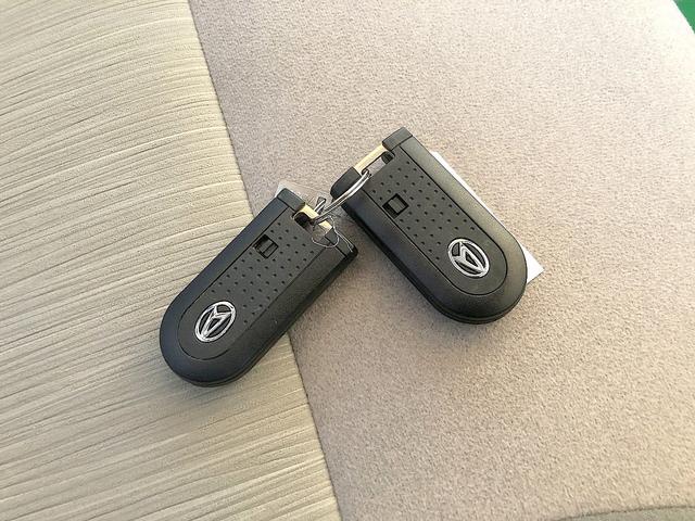 スタイルG リミテッド SAIII 修復歴なし 禁煙車 衝突軽減ブレーキ スマートキー レーンキープ オートハイビーム シートヒーター プッシュスタート 純正CD LEDライト フォグ 純正15インチAW 横滑り防止 保証書 取扱説明書(3枚目)