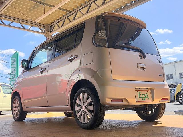 XS 修復歴なし 走行1.1万キロ 禁煙車 スマートキー レザーシート 純正ディスプレイオーディオ プッシュスタート HID 誤発信防止装置 ステアスイッチ ミラーウインカー 純正14インチAW CD(9枚目)
