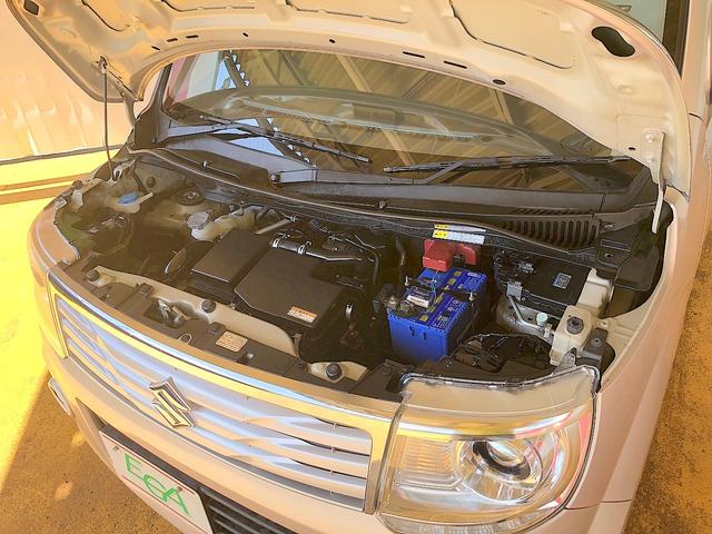 XS 修復歴なし 走行1.1万キロ 禁煙車 スマートキー レザーシート 純正ディスプレイオーディオ プッシュスタート HID 誤発信防止装置 ステアスイッチ ミラーウインカー 純正14インチAW CD(22枚目)