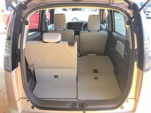 XS 修復歴なし 走行1.1万キロ 禁煙車 スマートキー レザーシート 純正ディスプレイオーディオ プッシュスタート HID 誤発信防止装置 ステアスイッチ ミラーウインカー 純正14インチAW CD(32枚目)