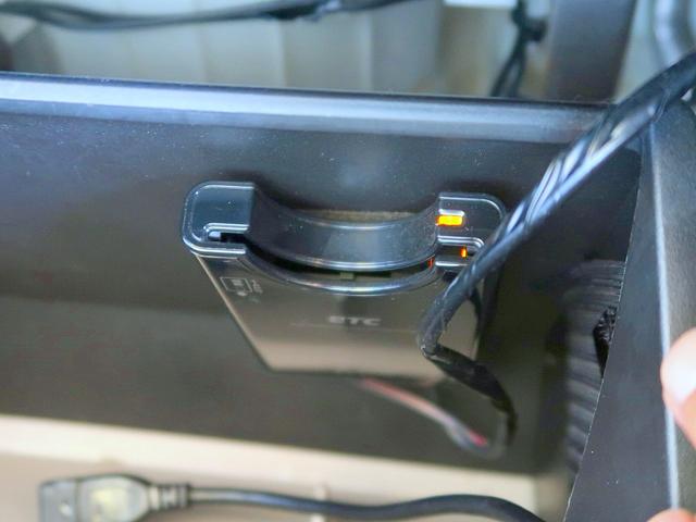 デイズルークス Ｘ　修復歴なし　純正ＳＤナビ　ＣＤ／ＤＶＤ／Ｂｌｕｅｔｏｏｔｈ再生　アラウンドビューモニタ　インテリキー　自動ドア　ｉ－ｓｔｏｐ　ＥＴＣ　社外ドラレコ　オートエアコン　リヤシーリングファン（24枚目）
