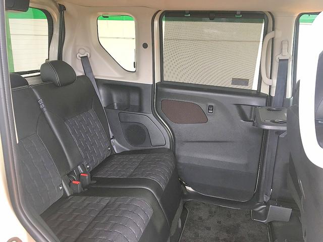 デリカミニ Ｇ　プレミアム　修復歴無し　禁煙車　純正ＣＤ　ＡＵＸ接続　アラウンドビューモニター　スマートキー　両側自動ドア　衝突軽減ブレーキ　Ｍｉパイロット　電動パーキングブレーキ　ＬＥＤヘッドライト（15枚目）