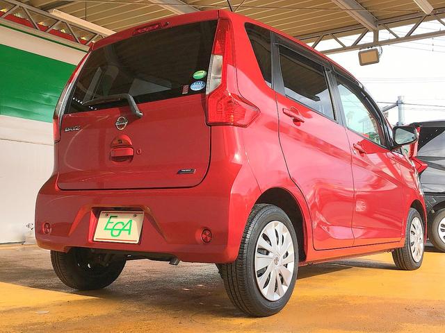 デイズ Ｘ　修復歴無し　禁煙車　ワンオーナー　純正ＳＤナビ　フルセグＴＶ　Ｂｌｕｅｔｏｏｔｈ再生　アラウンドビューモニター　インテリキー　衝突軽減ブレーキ　ｉ－ｓｔｏｐ　横滑り防止　純正ドラレコ（7枚目）