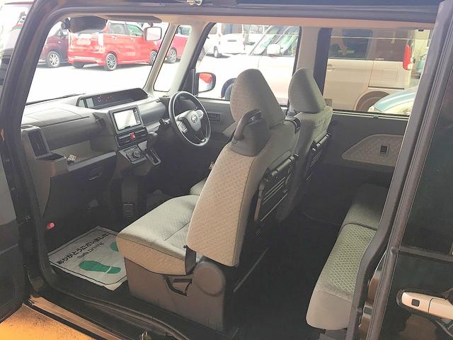 パノラマオープンドアです（オートスライドドア）！助手席側のセンターピラーがなく、ドアごと開くのでリアドアと同時に開けば、開放感いっぱいで乗り降りがしやすくなっています！