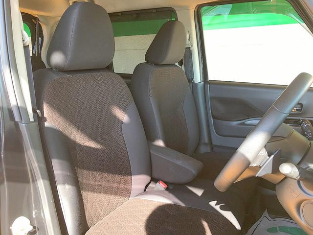 ｅＫクロススペース Ｔ　修復歴無し　禁煙車　ターボ　純正ＳＤナビ　フルセグＴＶ　ＤＶＤ／Ｂｌｕｅｔｏｏｔｈ再生　バックカメラ　スマートキー　自動ドア　衝突軽減ブレーキ　ＥＴＣ　ＬＥＤ　パドルシフト　シートヒータ　ＬＥＤ（13枚目）