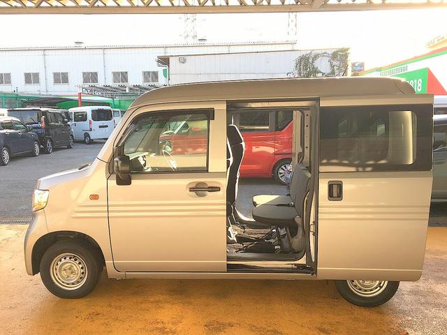 N-VAN G・ホンダセンシング 修復歴無し ハイルーフ 禁煙車 純正ラジオ 衝突軽減ブレーキ レーンキープ 横滑り防止 キーレスキー クルコン i-stop オートエアコン(9枚目)