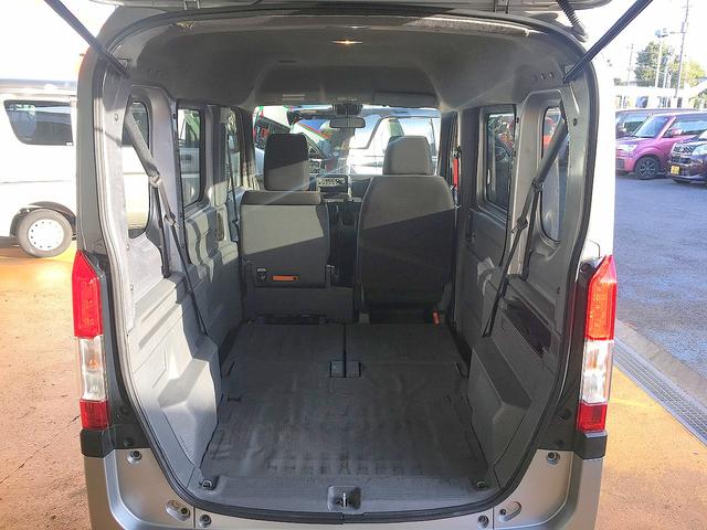 N-VAN G・ホンダセンシング 修復歴無し ハイルーフ 禁煙車 純正ラジオ 衝突軽減ブレーキ レーンキープ 横滑り防止 キーレスキー クルコン i-stop オートエアコン(11枚目)