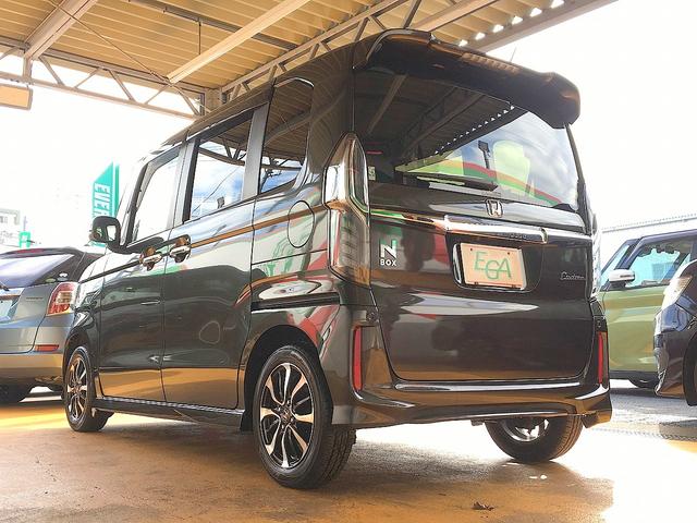 N-BOXカスタム G・Lホンダセンシング 修復歴無し 純正メモリナビ フルセグTV DVD/Bluetooth再生 バックカメラ スマートキー 両自動ドア 衝突軽減ブレーキ ビルトインETC LED フォグ 純正フルエアロ&14AW(8枚目)