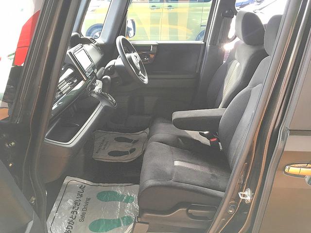 N-BOXカスタム G・Lホンダセンシング 修復歴無し 純正メモリナビ フルセグTV DVD/Bluetooth再生 バックカメラ スマートキー 両自動ドア 衝突軽減ブレーキ ビルトインETC LED フォグ 純正フルエアロ&14AW(14枚目)