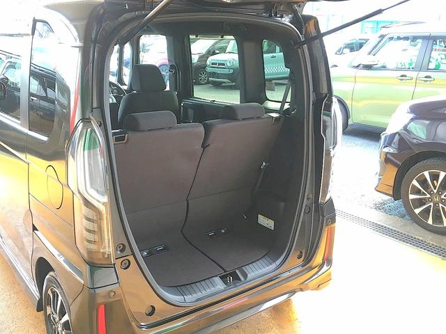 N-BOXカスタム G・Lホンダセンシング 修復歴無し 純正メモリナビ フルセグTV DVD/Bluetooth再生 バックカメラ スマートキー 両自動ドア 衝突軽減ブレーキ ビルトインETC LED フォグ 純正フルエアロ&14AW(34枚目)