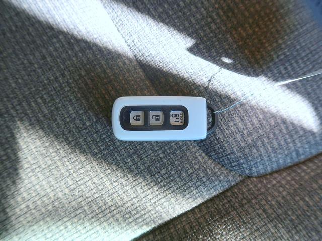 遠方の方もご安心下さい！各車両に第三者機関（ＡＩＳ検査）の評価書をお付けしております！外装のキズや状態等をご提示しております。（一部検査中の車輛もあります。）