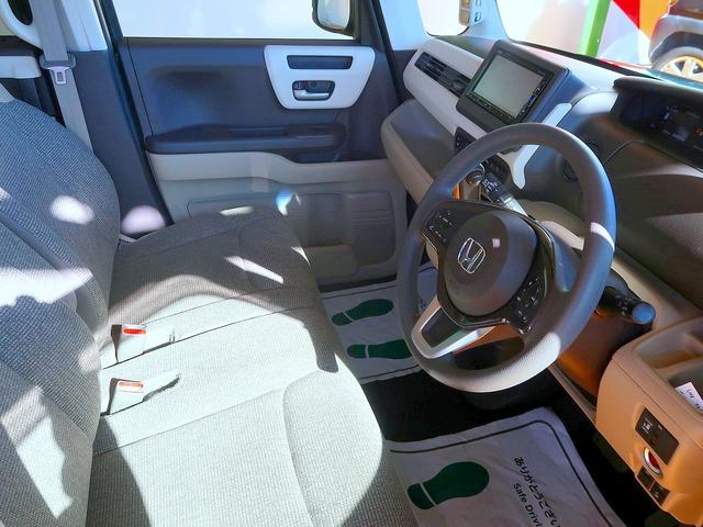 内装状態も特に大きく目立つ汚れや傷も無くキレイです！気になるニオイもありませんので内装にこだわる方にはおススメの１台です！