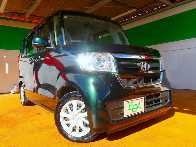 遠方のお客様にも安心してご納車できるように国家資格整備士による機関チェックを行い、細かな装備品の動作確認を実施しております。安心の保証も多数取り扱っております（全国の整備工場で対応可能）！