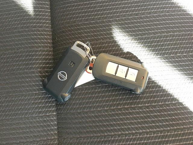 デイズルークス Ｘ　Ｖセレクション　修復歴無し　禁煙車　純正メモリーナビ　フルセグＴＶ　Ｂｌｕｅｔｏｏｔｈ再生　アラウンドビューモニター　インテリキー　両側自動ドア　衝突軽減ブレーキ　純正１４インチアルミホイール（3枚目）