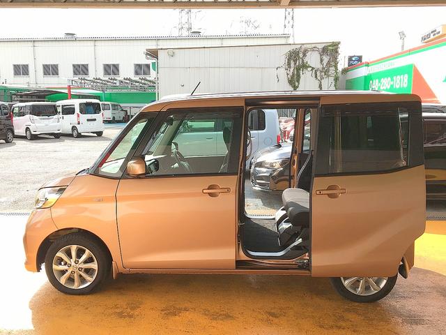 デイズルークス Ｘ　Ｖセレクション　修復歴無し　禁煙車　純正メモリーナビ　フルセグＴＶ　Ｂｌｕｅｔｏｏｔｈ再生　アラウンドビューモニター　インテリキー　両側自動ドア　衝突軽減ブレーキ　純正１４インチアルミホイール（9枚目）