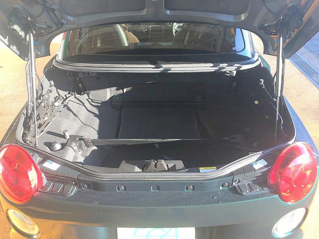 コペン セロ 修復歴無し 禁煙車 純正メモリーナビ フルセグTV Bluetooth再生 バックモニター プッシュスタート スマートキー オープントップ シートヒーター LEDヘッドライト フォグライト(27枚目)