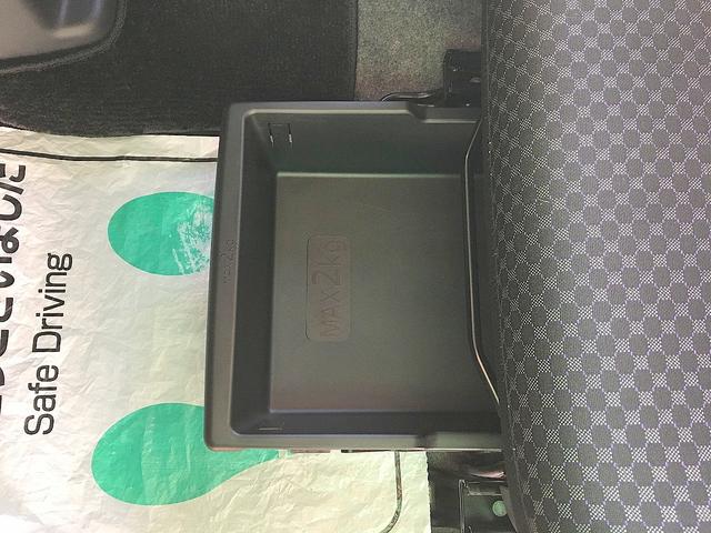 デイズルークス ライダー　修復歴無し　禁煙車　純正ＳＤナビ　フルセグＴＶ　ＤＶＤ／Ｂｌｕｅｔｏｏｔｈ再生　アラウンドビューモニタ　両自動ドア　衝突軽減ブレーキ　インテリキー　ＥＴＣ　シートヒーター　クルコン　ＬＥＤ（37枚目）