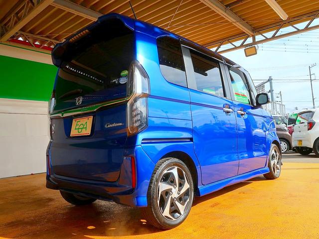Ｎ－ＢＯＸカスタム Ｇ・ＥＸターボホンダセンシング　修復歴なし　禁煙車　純正メモリナビ　ＣＤ／ＤＶＤ／Ｂｌｕｅｔｏｏｔｈ再生　フルセグＴＶ　ステアＳＷ　バックカメラ　両自動ドア　衝突軽減ブレーキ　スマートキー　　ビルトインＥＴＣ　パドルシフト　ＬＥＤ（7枚目）