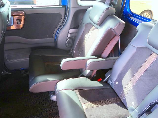 Ｎ－ＢＯＸカスタム Ｇ・ＥＸターボホンダセンシング　修復歴なし　禁煙車　純正メモリナビ　ＣＤ／ＤＶＤ／Ｂｌｕｅｔｏｏｔｈ再生　フルセグＴＶ　ステアＳＷ　バックカメラ　両自動ドア　衝突軽減ブレーキ　スマートキー　　ビルトインＥＴＣ　パドルシフト　ＬＥＤ（15枚目）