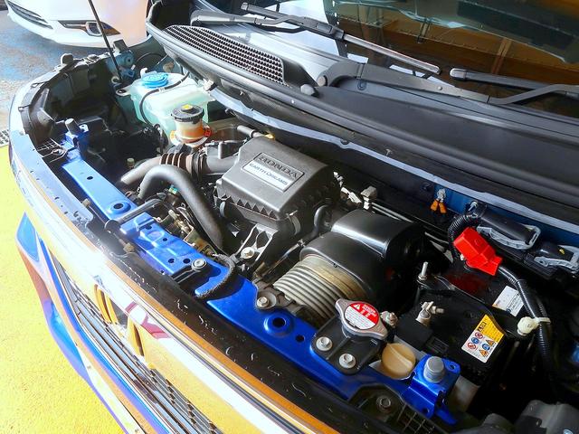 Ｎ－ＢＯＸカスタム Ｇ・ＥＸターボホンダセンシング　修復歴なし　禁煙車　純正メモリナビ　ＣＤ／ＤＶＤ／Ｂｌｕｅｔｏｏｔｈ再生　フルセグＴＶ　ステアＳＷ　バックカメラ　両自動ドア　衝突軽減ブレーキ　スマートキー　　ビルトインＥＴＣ　パドルシフト　ＬＥＤ（29枚目）