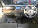 インパネシフトで足元スペースも広々としていて、ゆったり乗れます！目的地まで快適にドライブ出来ます！長距離移動も楽々！