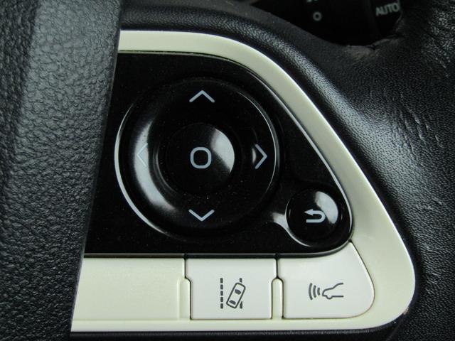 プリウス Ｓ　セーフティセンスＰＫＧ　新品フルエアロ　新品１９インチＡＷ　新品タイヤ　ナビＢカメラ　ブルートゥース　レーダークルーズＣ　プリクラッシュセーフティシステム　レーンキープアシスト　オートハイビーム（31枚目）