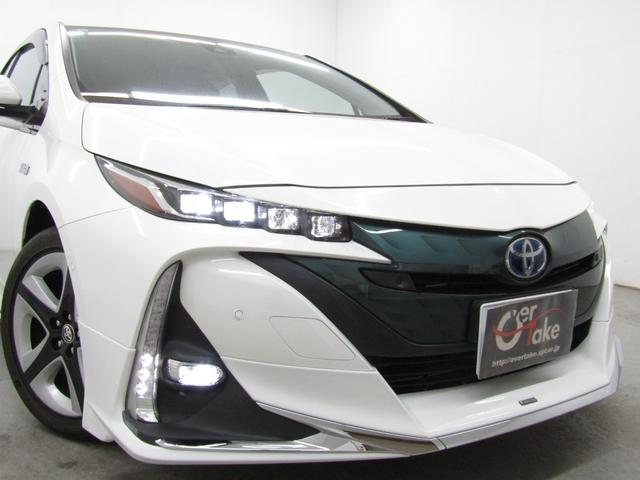 プリウスＰＨＶ Ａプレミアム　黒革シート　ブラインドスポットモニター　ヘッドアップディスプレイ　モデリスタエアロ　１７インチＡＷ　１１．６インチナビＢカメラ　ドラレコ　ＡＣ電源　クリアソナー　Ｐアシスト　セーフティセンスＰＫＧ（4枚目）