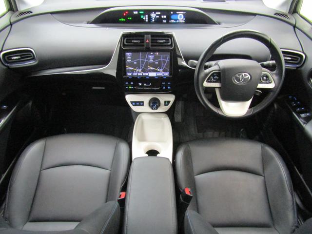 プリウス Ａツーリングセレクション　黒革シート　ブラインドスポットモニター　ヘッドアップディスプレイ　フルエアロ　１７インチＡＷ　９インチナビＢカメラ　ドラレコ　シートヒーター　クリアソナー　パーキングアシスト　セーフティセンスＰＫＧ（43枚目）