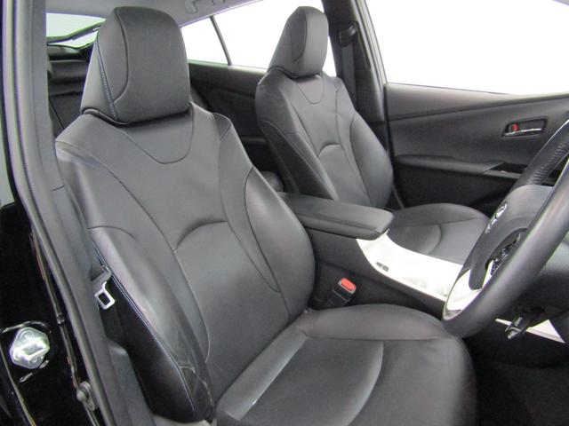 プリウス Aプレミアム ツーリングセレクション 黒革シート ブラインドスポットモニター ヘッドアップディスプレイ フルエアロ 17インチAW ナビBカメラ ブルートゥース AC電源 クリアランスソナー パーキングアシスト セーフティセンスPKG(16枚目)