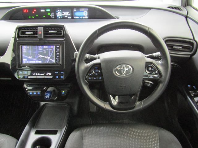 プリウス SセーフティプラスII 後期型 新品フルエアロ 新品19インチAW 新品タイヤ ナビ パノラミックビューカメラ ドラレコ AC電源 リヤトラフィックアラート ブラインドスポットモニター 先行車発進通知 セーフティセンスPKG(11枚目)