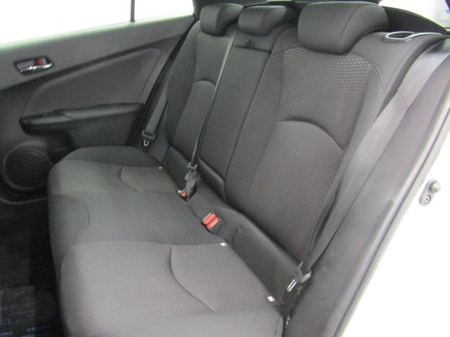 プリウス SセーフティプラスII 後期型 新品フルエアロ 新品19インチAW 新品タイヤ ナビ パノラミックビューカメラ ドラレコ AC電源 リヤトラフィックアラート ブラインドスポットモニター 先行車発進通知 セーフティセンスPKG(19枚目)