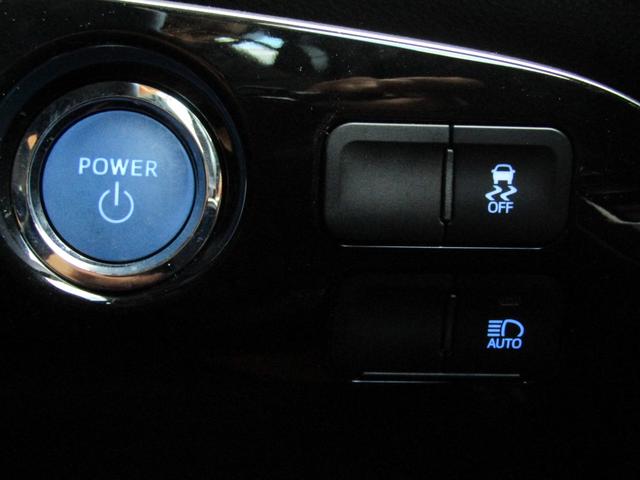 プリウス SセーフティプラスII 後期型 新品フルエアロ 新品19インチAW 新品タイヤ ナビ パノラミックビューカメラ ドラレコ AC電源 リヤトラフィックアラート ブラインドスポットモニター 先行車発進通知 セーフティセンスPKG(24枚目)