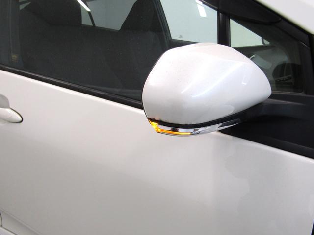 プリウス Sセーフティプラス 新品フルエアロ 新品19インチAW 新品タイヤ 9インチナビBカメラ ブルートゥース ドラレコ クリアランスソナー パーキングアシスト レーダークルーズ プリクラッシュセーフティ レーンキープアシスト(9枚目)