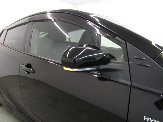 プリウス Sセーフティプラス 新品フルエアロ 新品19インチAW 新品タイヤ 9インチナビBカメラ ドラレコ ブルートゥース クリアランスソナー パーキングアシスト レーダークルーズ プリクラッシュセーフティ レーンキープアシスト(9枚目)