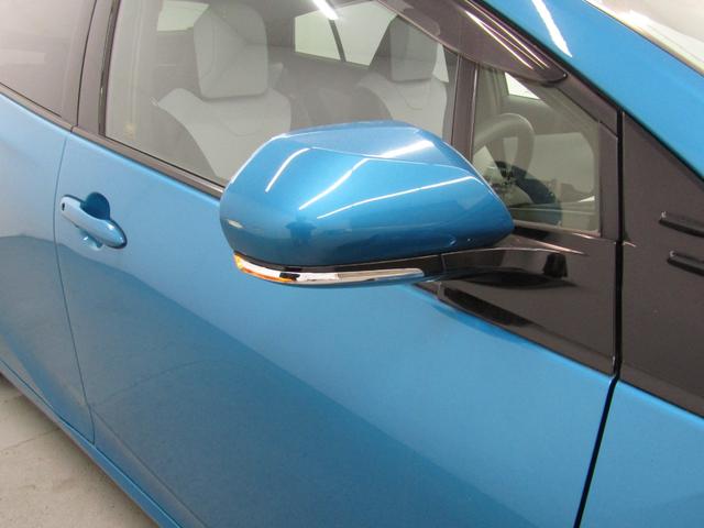 プリウスＰＨＶ Ａプレミアム　白革シート　１１．６インチナビＢカメラ　ＡＣ電源　ブラインドスポットモニター　ヘッドアップディスプレイ　セーフティセンスＰＫＧ（6枚目）