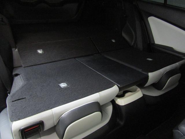 プリウスＰＨＶ Ａプレミアム　白革シート　１１．６インチナビＢカメラ　ＡＣ電源　ブラインドスポットモニター　ヘッドアップディスプレイ　セーフティセンスＰＫＧ（48枚目）