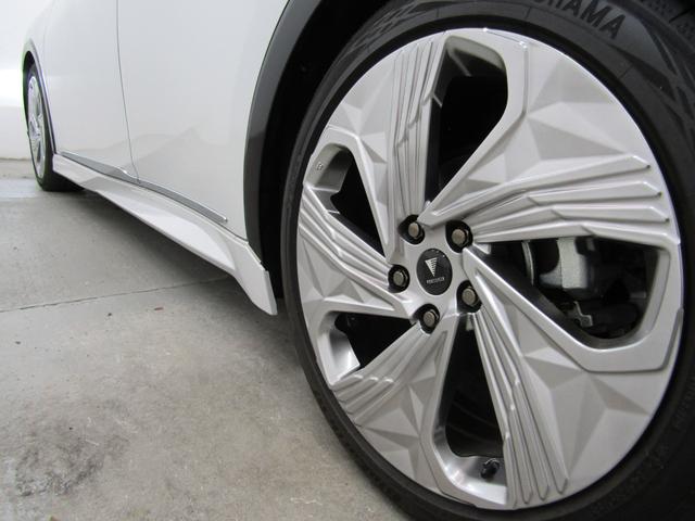 プリウス Z 黒革エアシート モデリスタフルエアロ/19インチAW 12.3インチディスプレイオーディオ 360カメラ パワーバックドア デジタルインナーミラー 置くだけ充電 ドラレコ AC電源 トヨタチームメイト(8枚目)