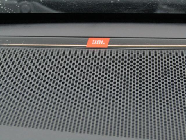 プリウス Ａプレミアム　ツーリングセレクション　後期型　黒革エアシート　フルエアロ　１７インチＡＷ　１１．６インチナビＢカメラ　ＪＢＬサウンド　ドラレコ　ＡＣ電源　リヤトラフィックアラート　ブラインドスポットモニター　ヘッドアップディスプレイ（48枚目）