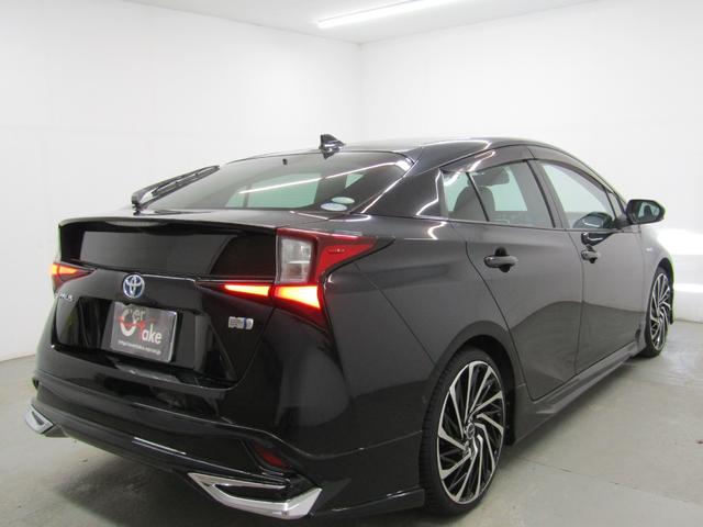 プリウス A 後期型 新品フルエアロ 新品19インチAW 新品タイヤ ナビBカメラ ドラレコ リヤトラフィックアラート ブラインドスポットモニター ヘッドアップディスプレイ クリアソナー セーフティセンスPKG(3枚目)