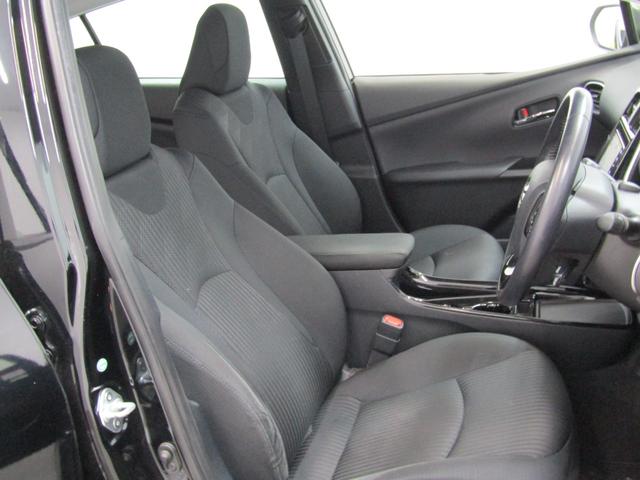 プリウス A 後期型 新品フルエアロ 新品19インチAW 新品タイヤ ナビBカメラ ドラレコ リヤトラフィックアラート ブラインドスポットモニター ヘッドアップディスプレイ クリアソナー セーフティセンスPKG(16枚目)