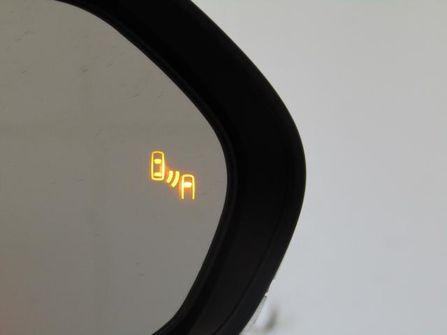 プリウス A 後期型 新品フルエアロ 新品19インチAW 新品タイヤ ナビBカメラ ドラレコ リヤトラフィックアラート ブラインドスポットモニター ヘッドアップディスプレイ クリアソナー セーフティセンスPKG(29枚目)