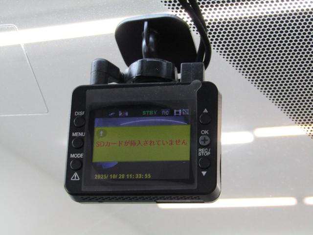 プリウス A 後期型 新品フルエアロ 新品19インチAW 新品タイヤ ナビBカメラ ドラレコ リヤトラフィックアラート ブラインドスポットモニター ヘッドアップディスプレイ クリアソナー セーフティセンスPKG(45枚目)