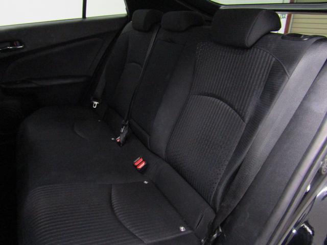 プリウス Sセーフティプラス 新品フルエアロ 新品19インチAW 新品タイヤ ナビBカメラ ヘッドアップディスプレイ クリアランスソナー パーキングアシスト レーダークルーズC プリクラッシュセーフティ レーンキープアシスト(17枚目)